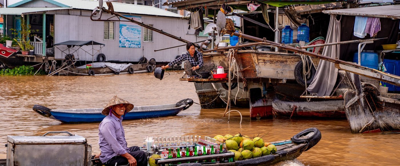 Trading boats at Cai Rang Floating Market, Can Tho