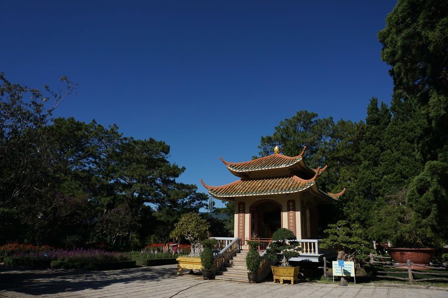 Main hall of Truc Lam Zen Monastery, Da Lat